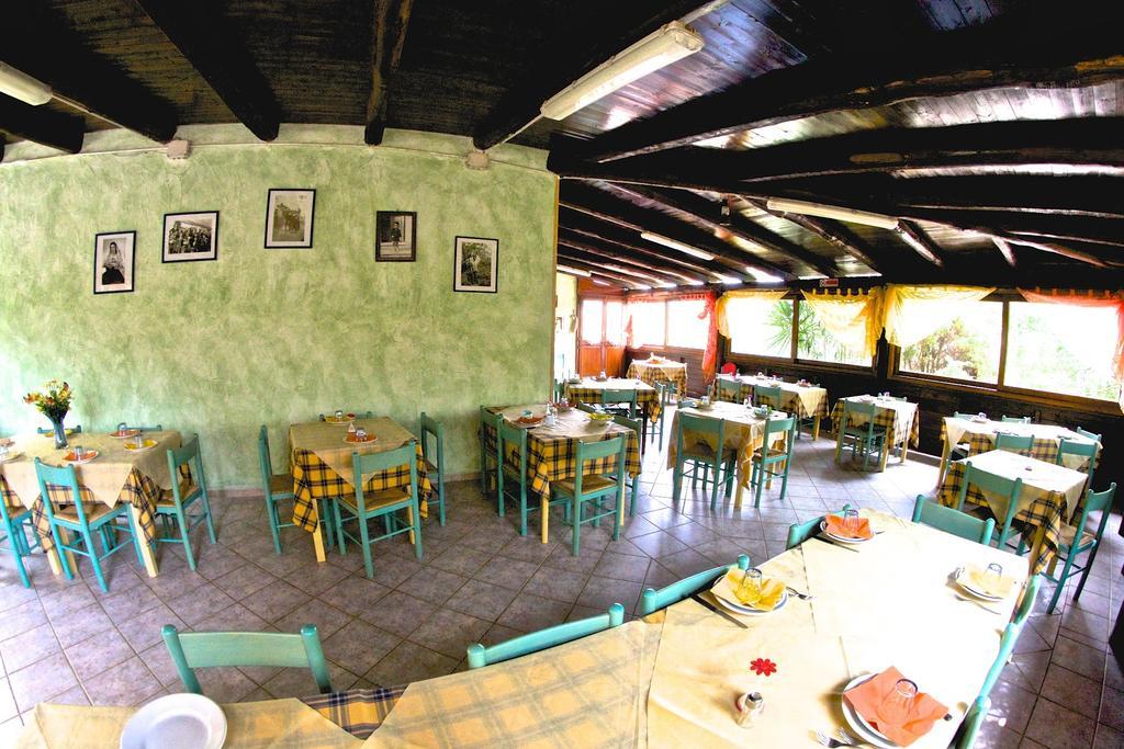 Вилла Agriturismo Sardo Campavaglio Экстерьер фото