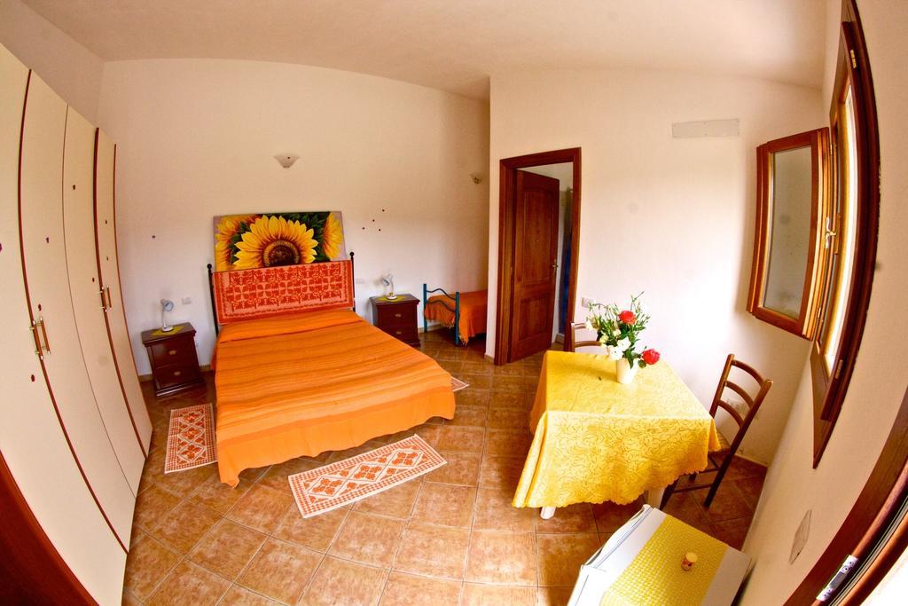 Вилла Agriturismo Sardo Campavaglio Экстерьер фото